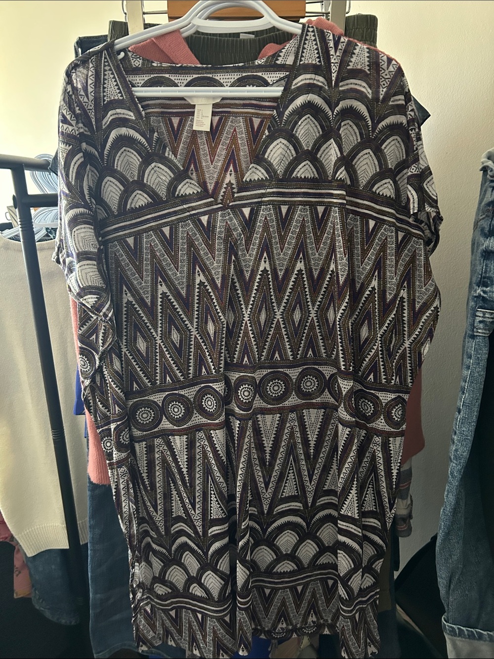 H&M Geometric V-Neck Short Sleeve Tunic - Black, White & Brown